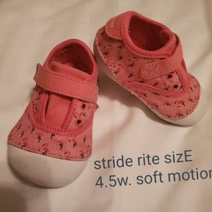 Stride rite flamingo